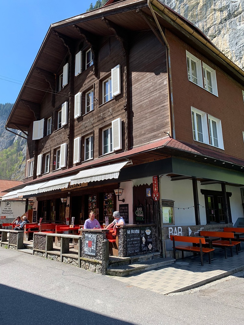Horner Pub, Horner Pub, Lauterbrunnen&#8217;s one &#038; only pub + accommodation, Switzerland, Welsh Man Walking